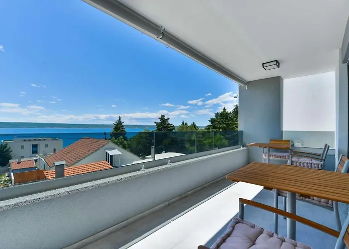 Villa Modern Futura With Pool *