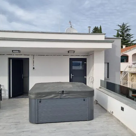 فيلة Modern Futura With Pool