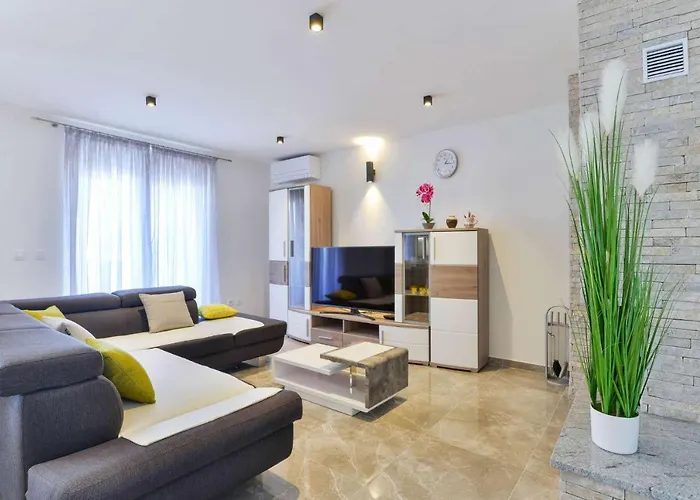 Villa Modern Futura With Pool